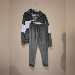 Outerknown Olive Green Ronan Velour Jogger Sweatpants & Zip Pullover Sweater M